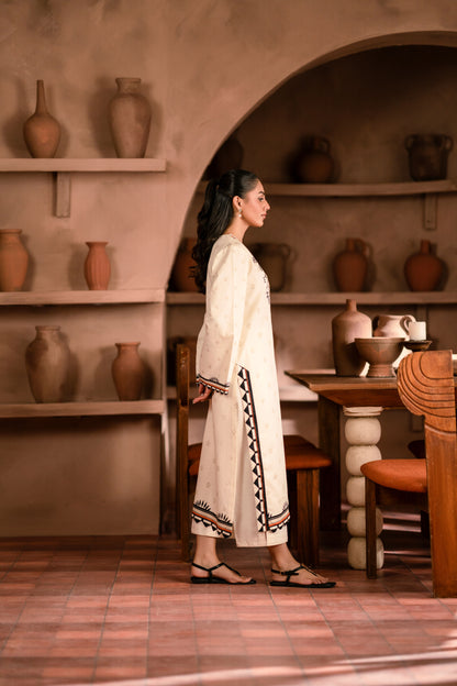 Soft unstitched khaddar outfit with eastern dress design perfect for winter gatherings