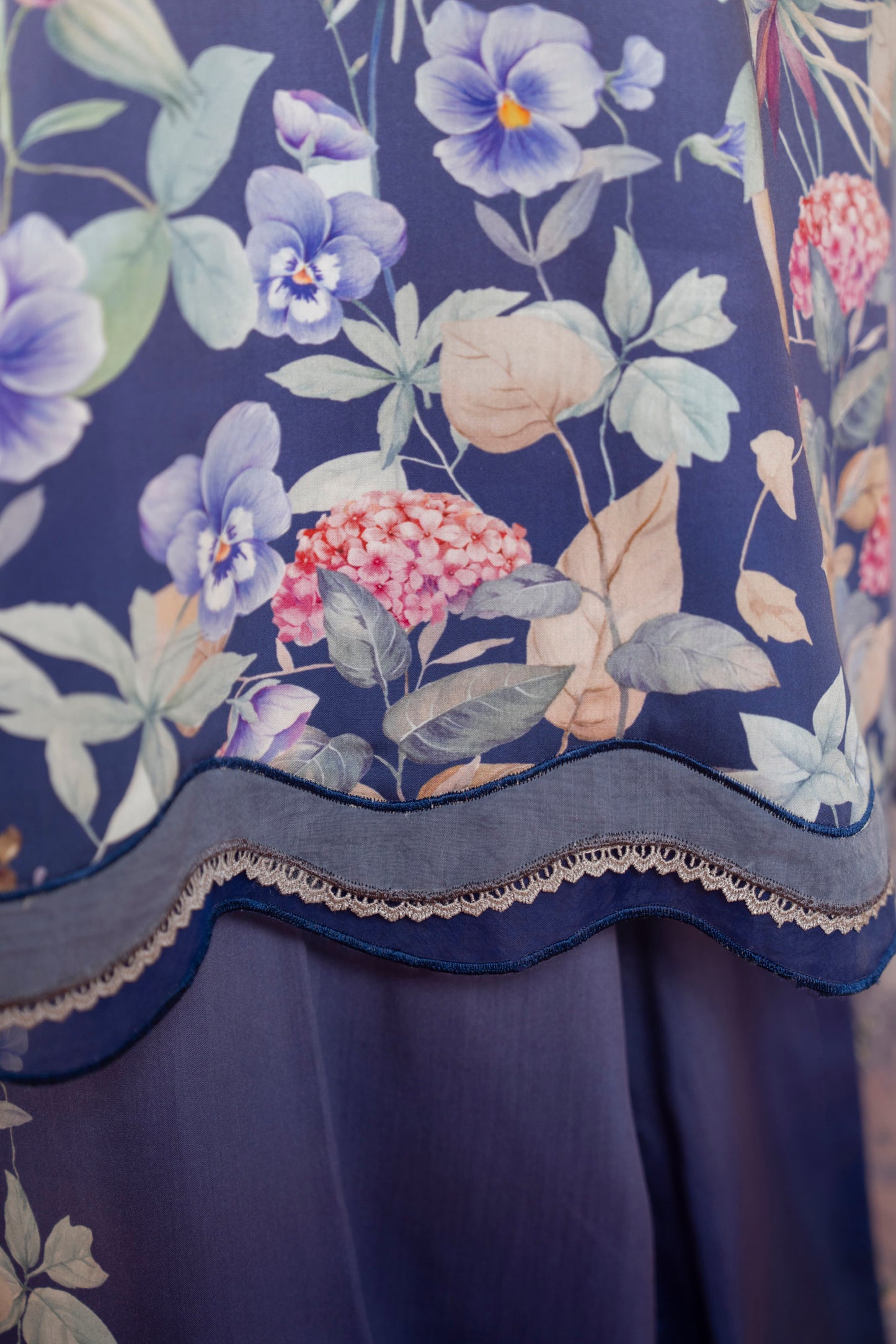 Stylish printed viscose shirt with embroidery and chiffon dupatta