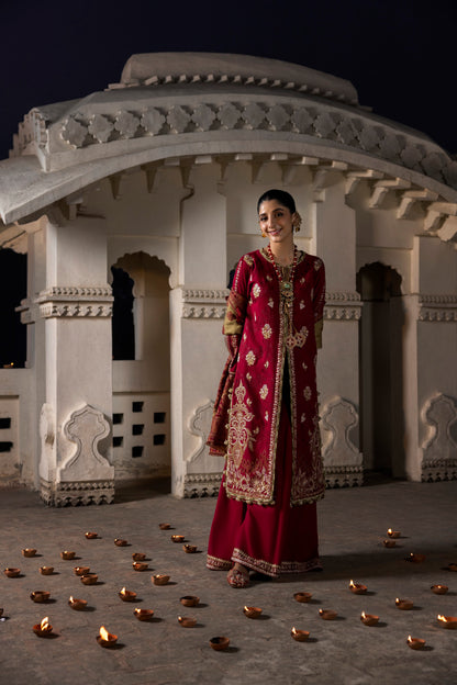 A cozy Marina dress with clean embroidery and a Kashmiri shawl.