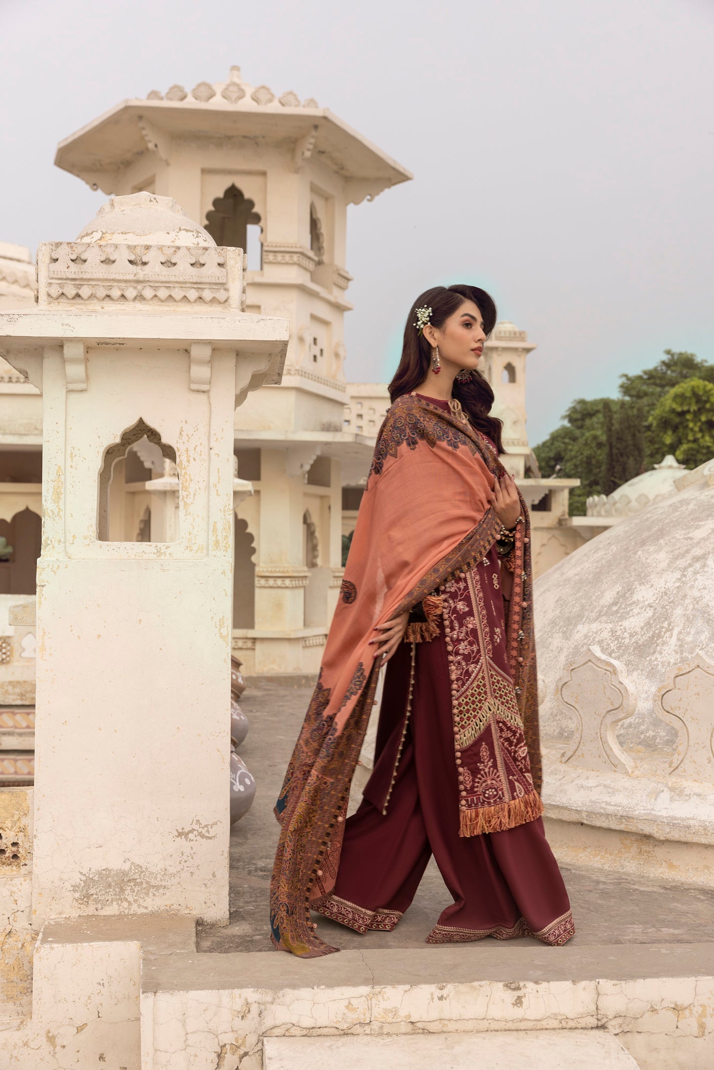 A simple winter 3PC with Marina fabric and a Kashmiri shawl.