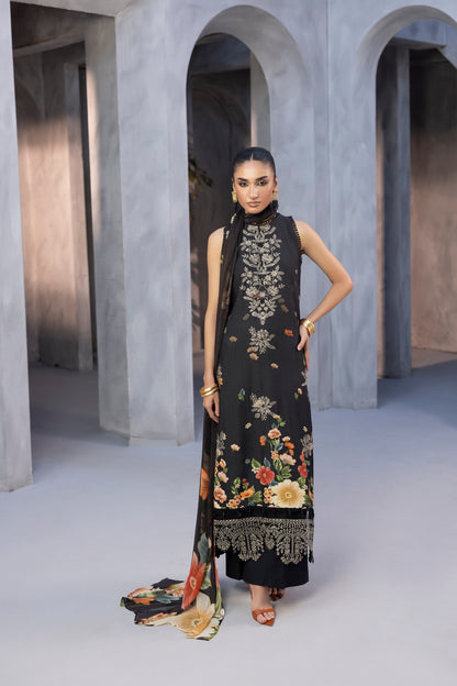 Stylish embroidered Karandi 3PC outfit perfect for formal winter occasions