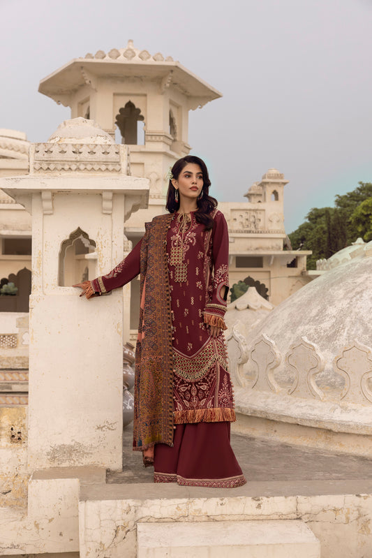 A smooth Marina 3PC with embroidered front and warm shawl.