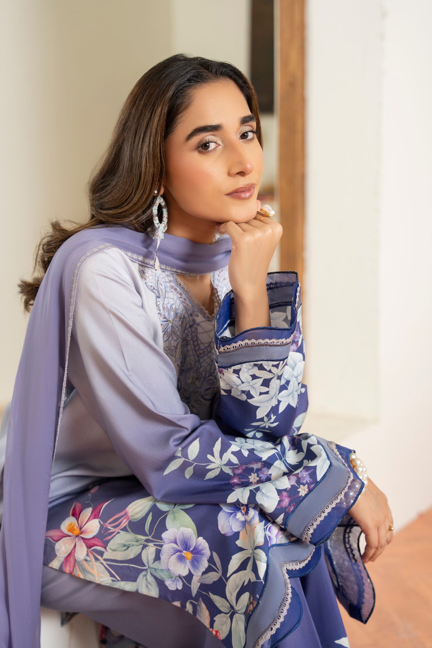 Cozy embroidered viscose outfit perfect for cold-weather gatherings